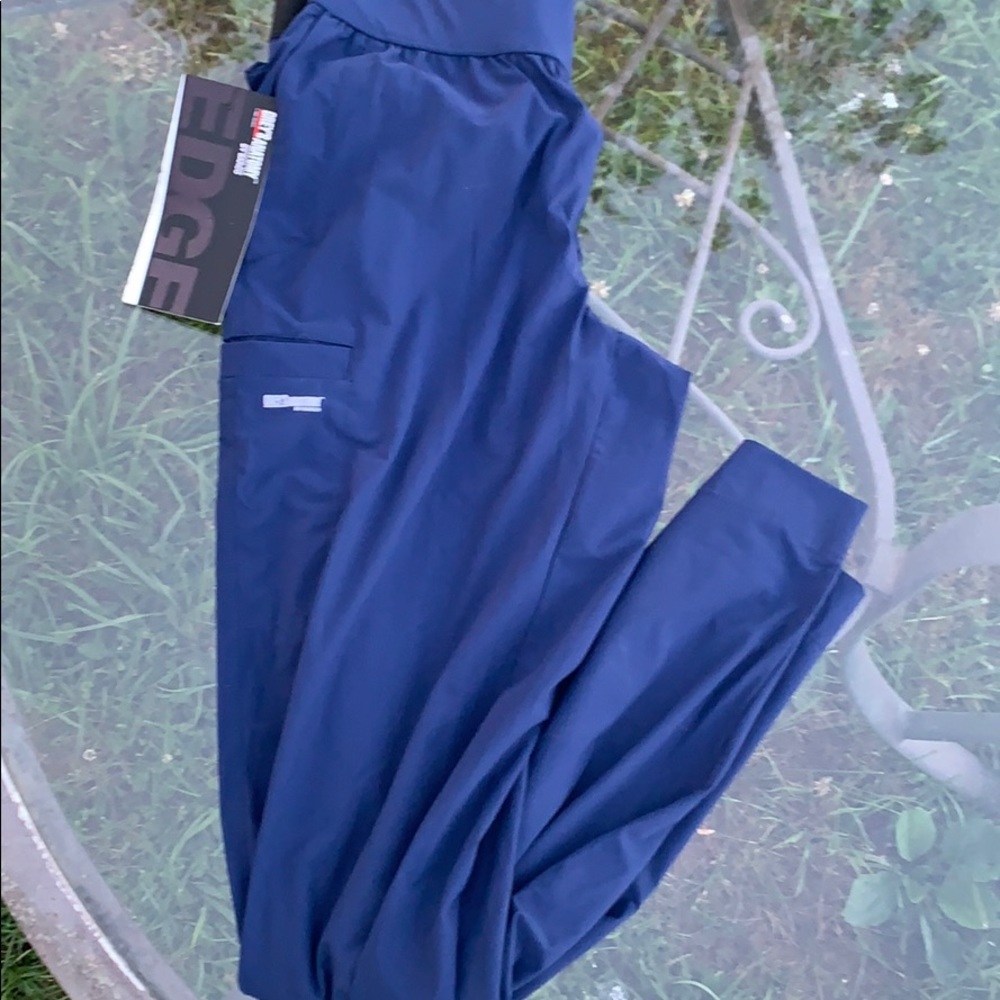 NWT Grey’s Anatomy scrub pants - Picture 1 of 4